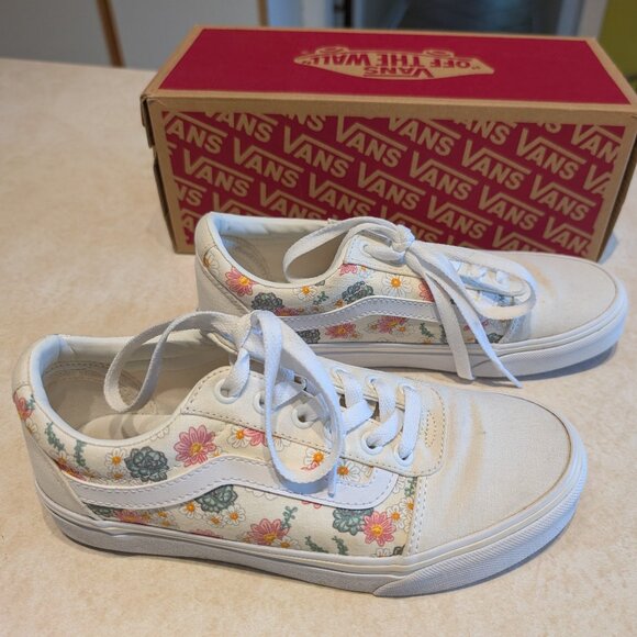 Vans Women's Ward Sneaker Floral Size 7 - Picture 1 of 5